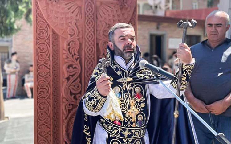 В Тбилиси, на праздник Преображения Христа был устоновлен хачкар, посвещенный миротворцам.